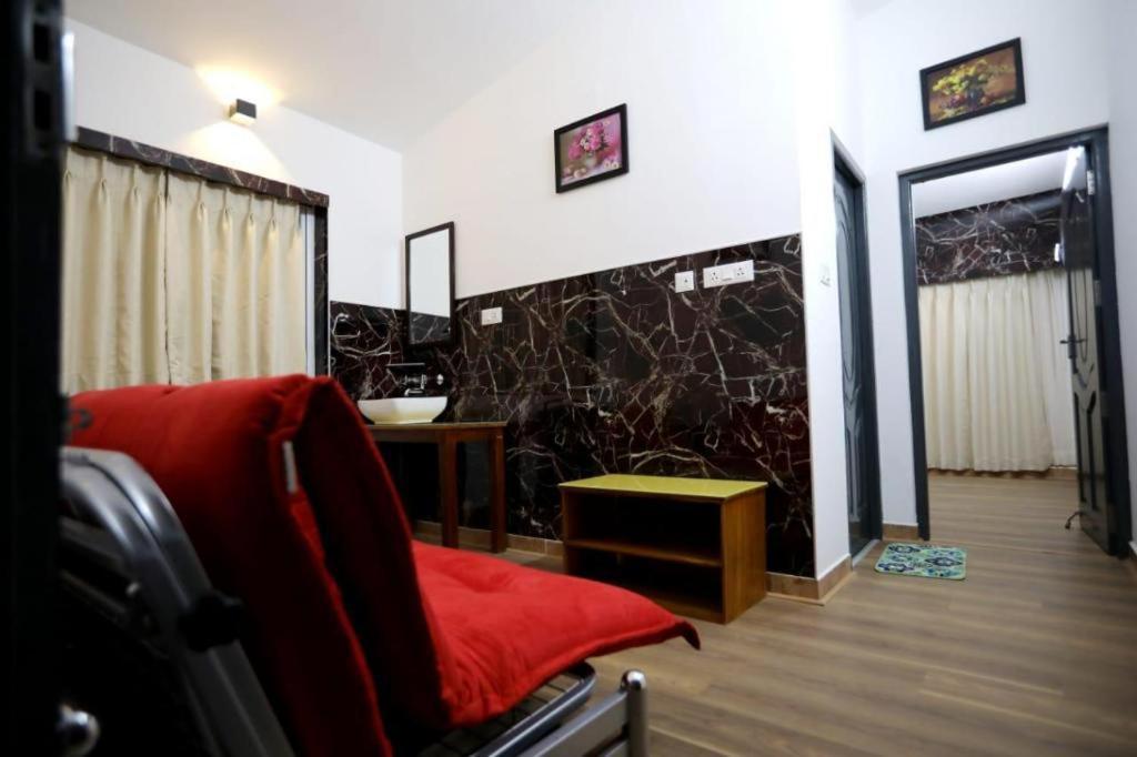 Cherry Blossom Homestay Kodaikanal Exterior photo
